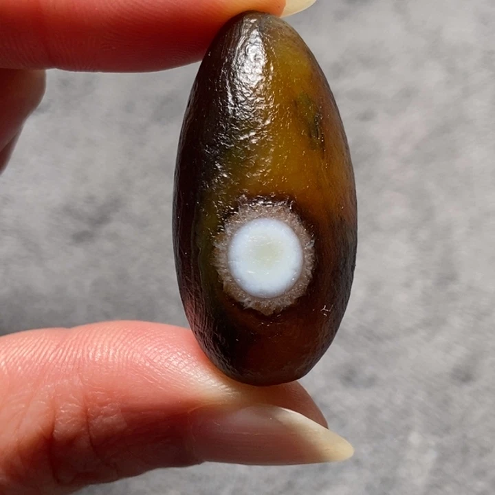 玛瑙/玉髓未镶嵌珠宝奇石