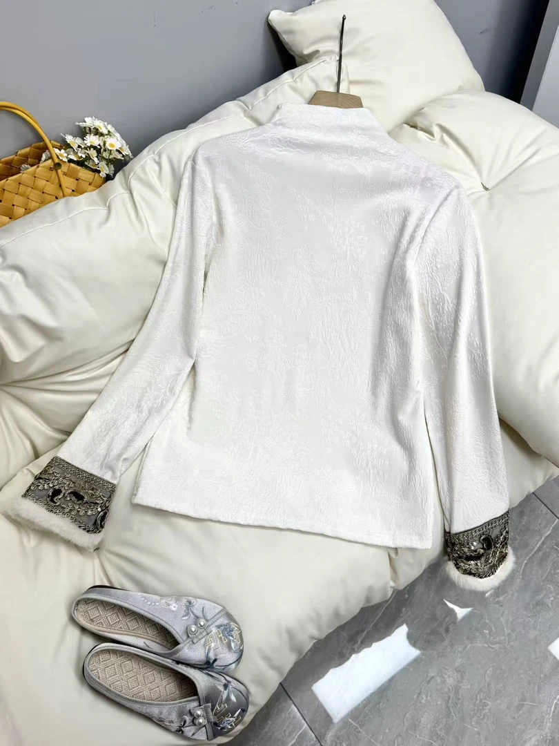 【云云】长袖修身型女新中式国风刺绣高领T恤弹性女士上衣Y20