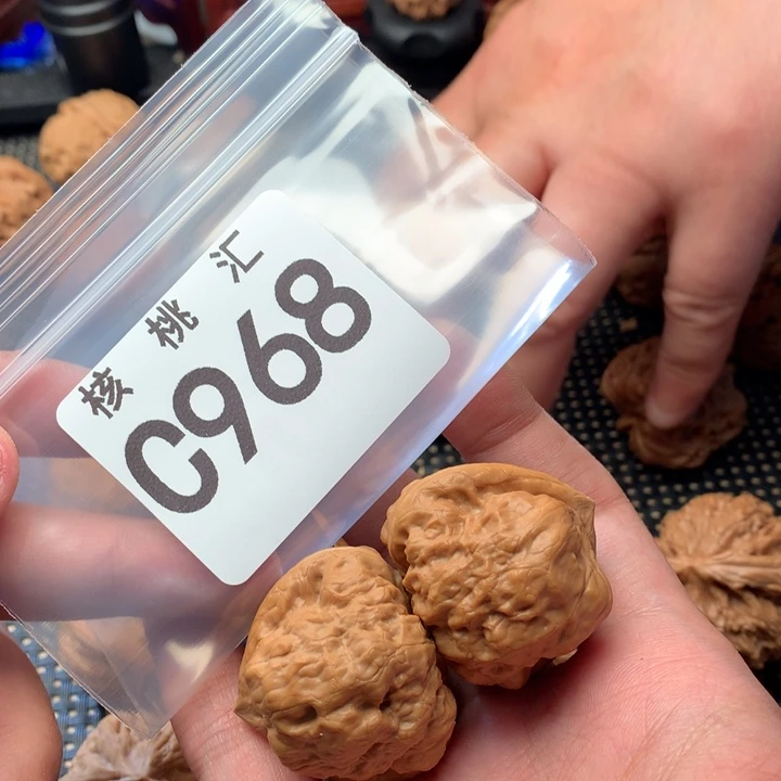 吊坠文玩核桃古蝉