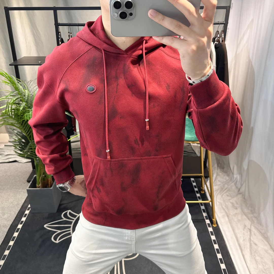 欧洲站高街风男士酒红色扎染连帽卫衣2025新款潮牌宽松长袖上衣帅