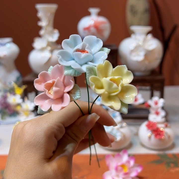 手工精致陶瓷摆件手工精致陶瓷摆件