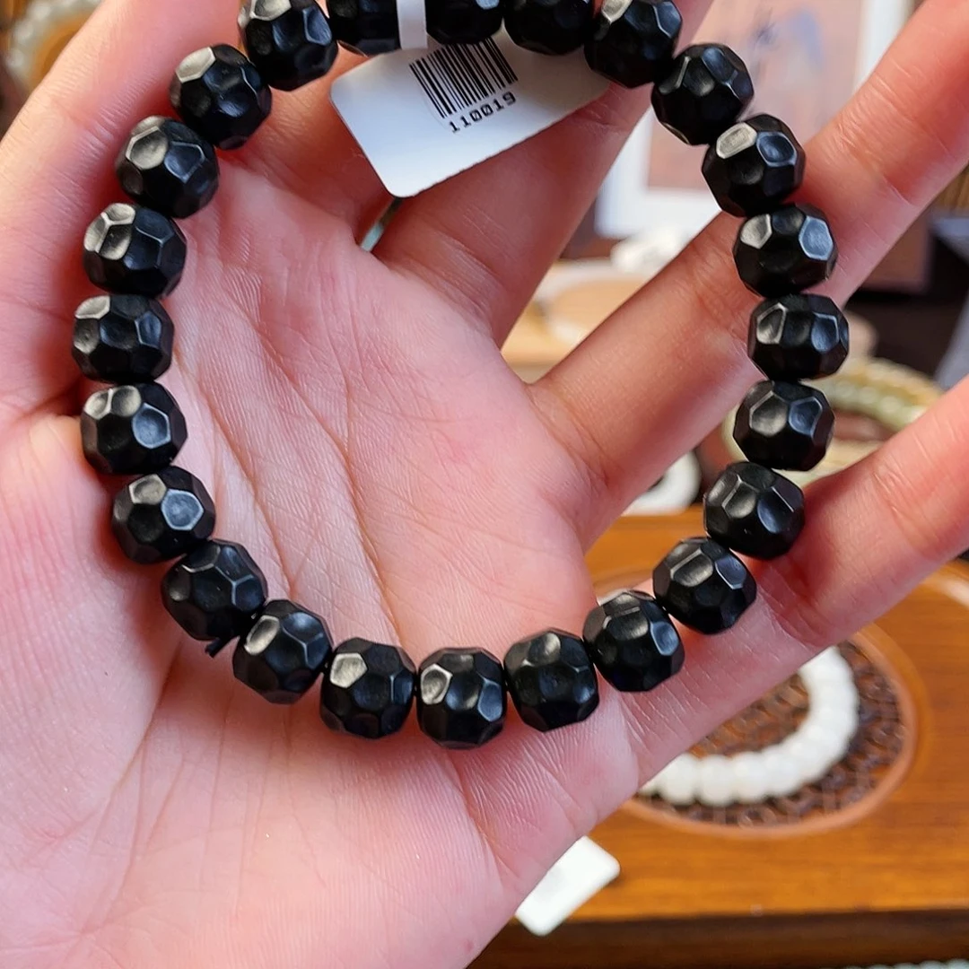 颈饰未镶嵌和田玉110019