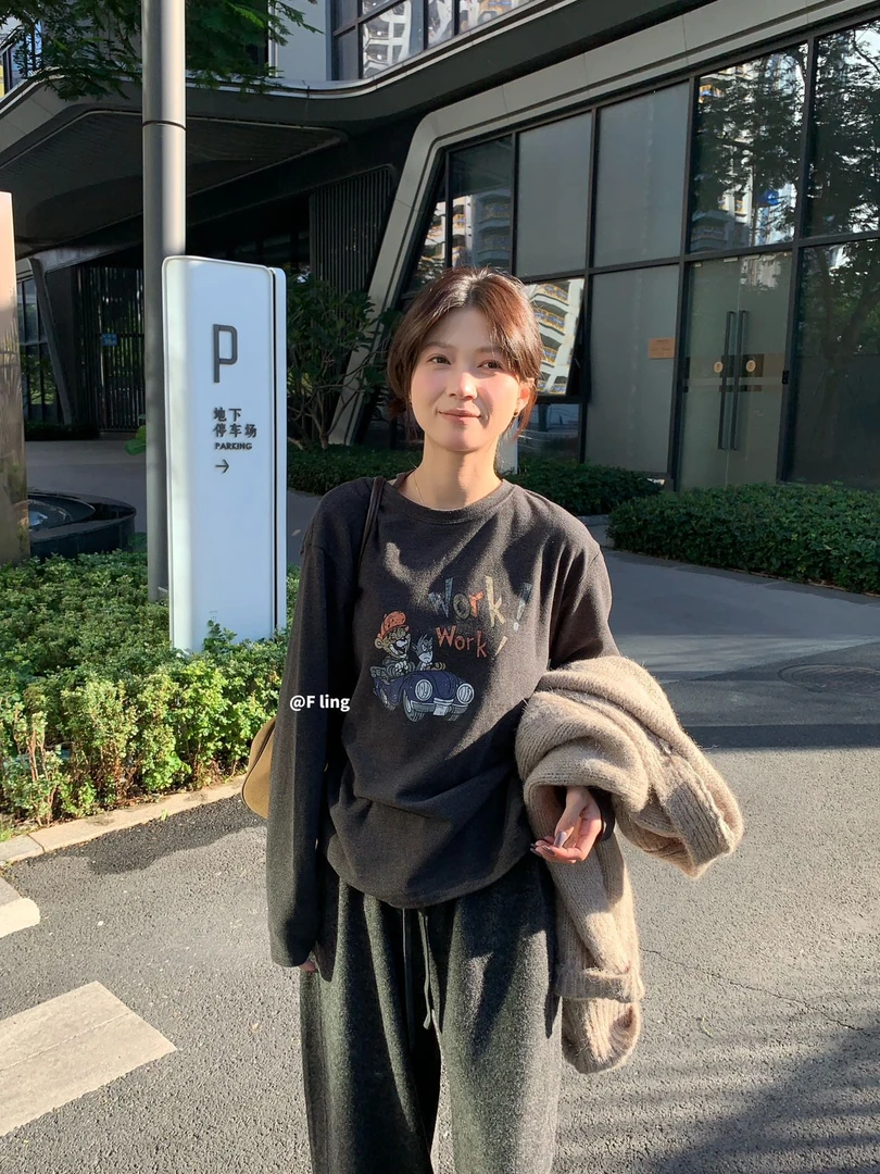 【芳龄F.LING】work 长袖打底insT恤印花磨毛复古FL01444