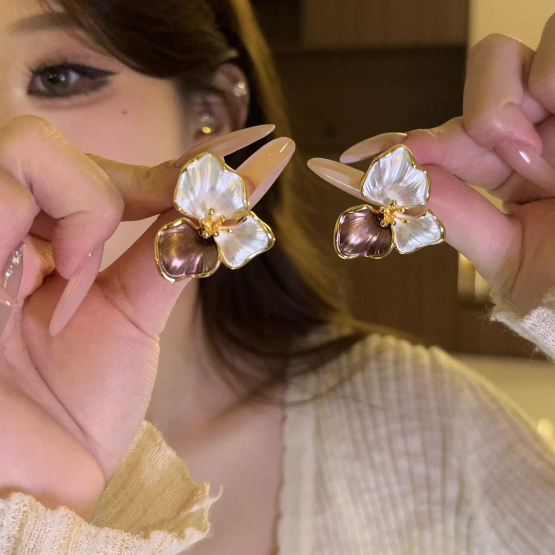 铜合金耳饰 复古法式优雅气质花朵耳环精致百搭新娘耳饰