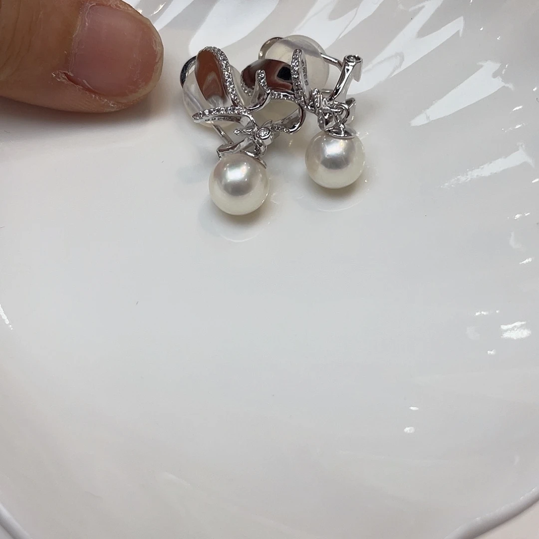 银S925镶嵌耳饰海水珍珠
