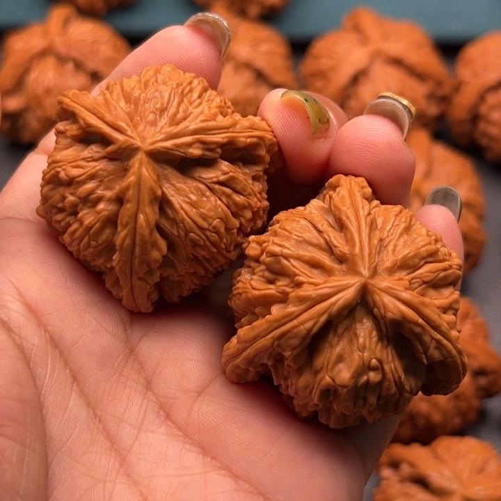 美***萨文玩核桃吊坠888888888