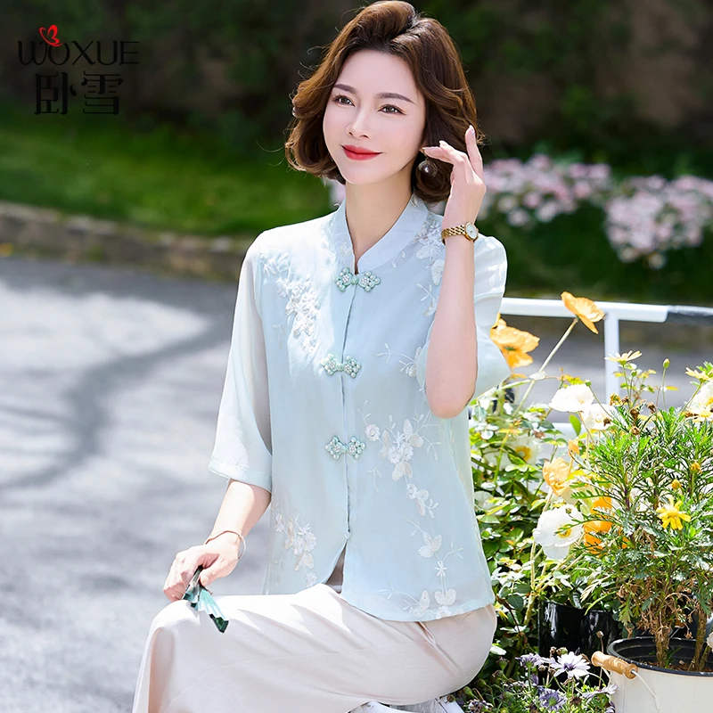 新中式妈妈夏装衬衫上衣套装贵夫人气质中老年女装刺绣小衫