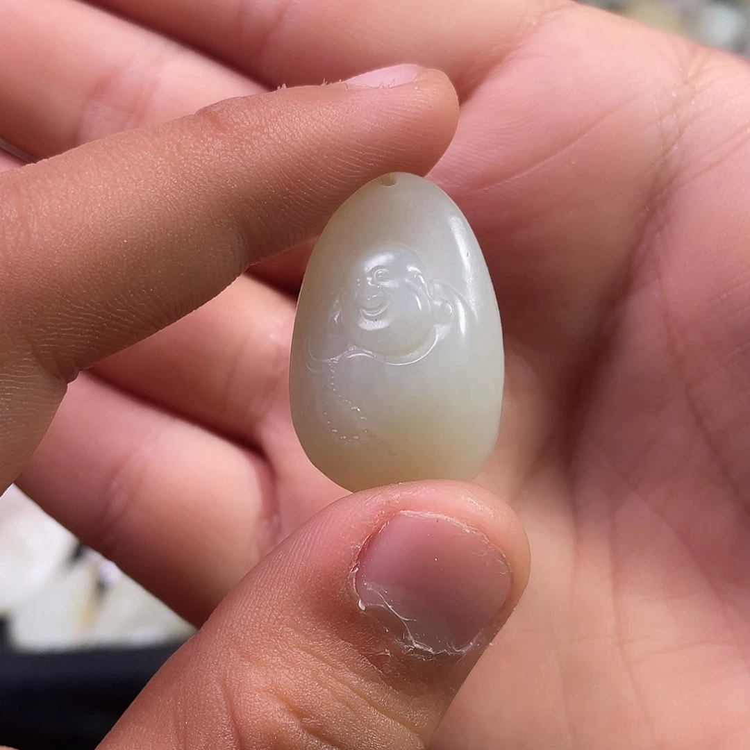 和田玉（糖玉）未镶嵌吊坠(不含链)抽***寞