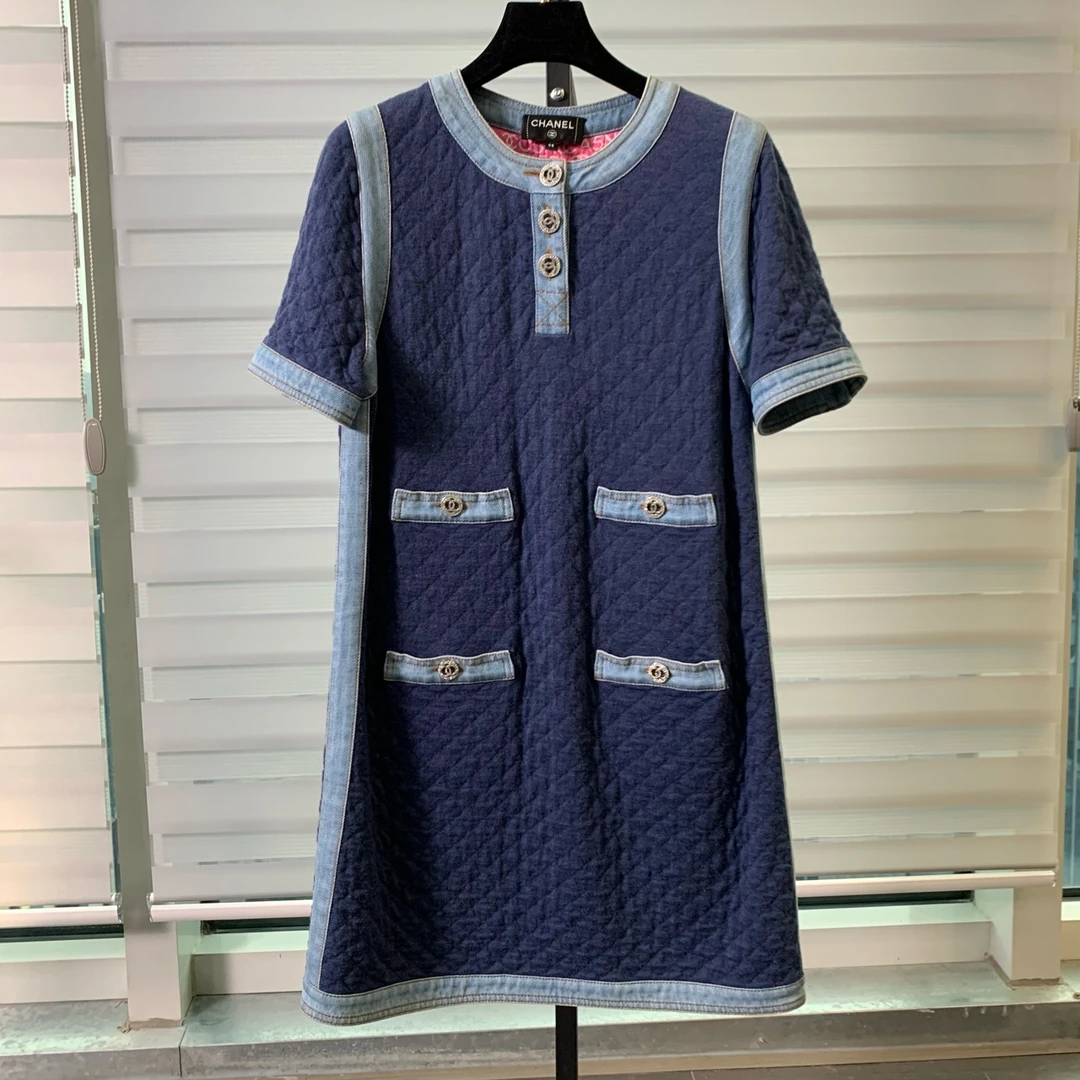99新 Chanel/香奈儿 香奈儿牛仔丹宁连衣裙 38码