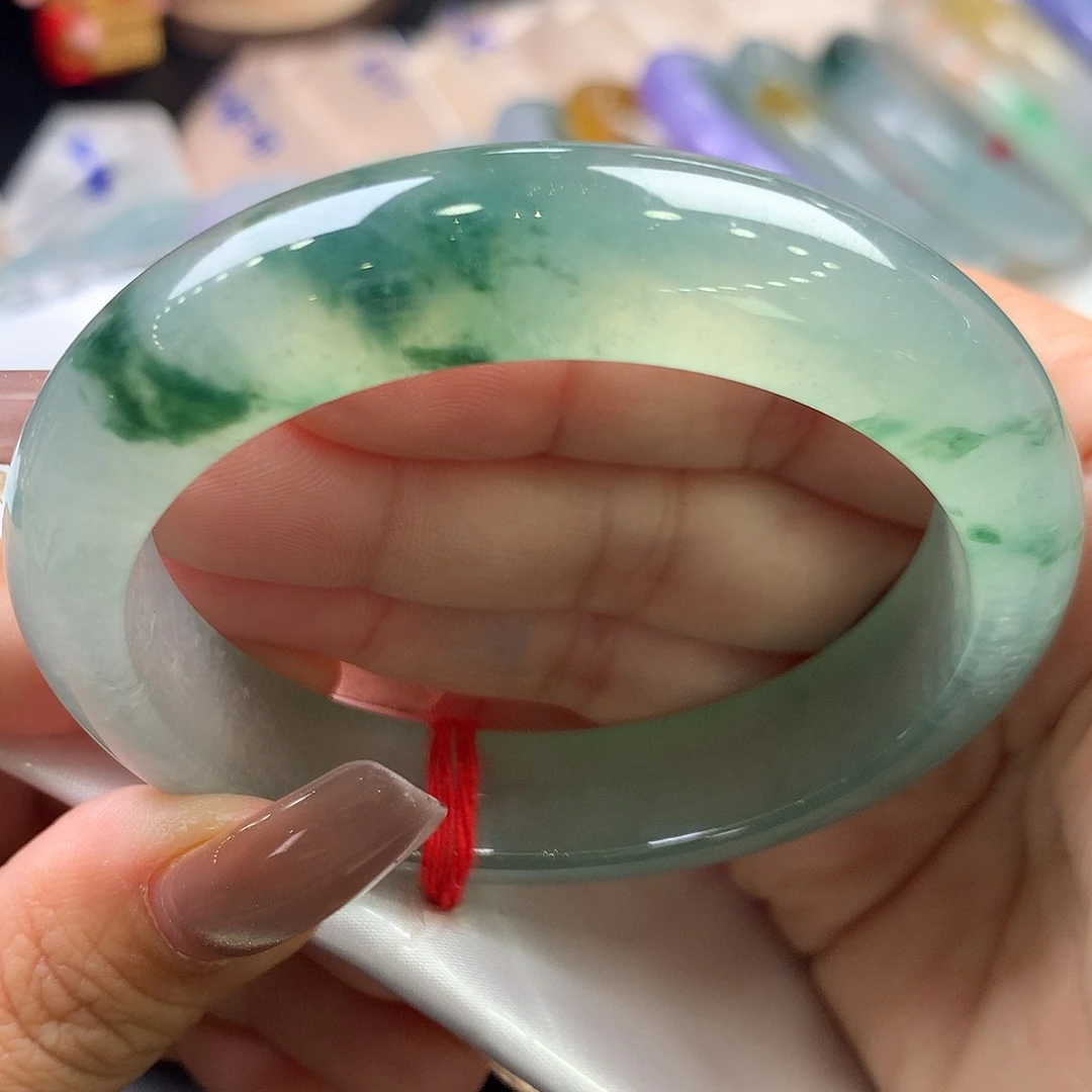 翡翠未镶嵌手镯56正圈