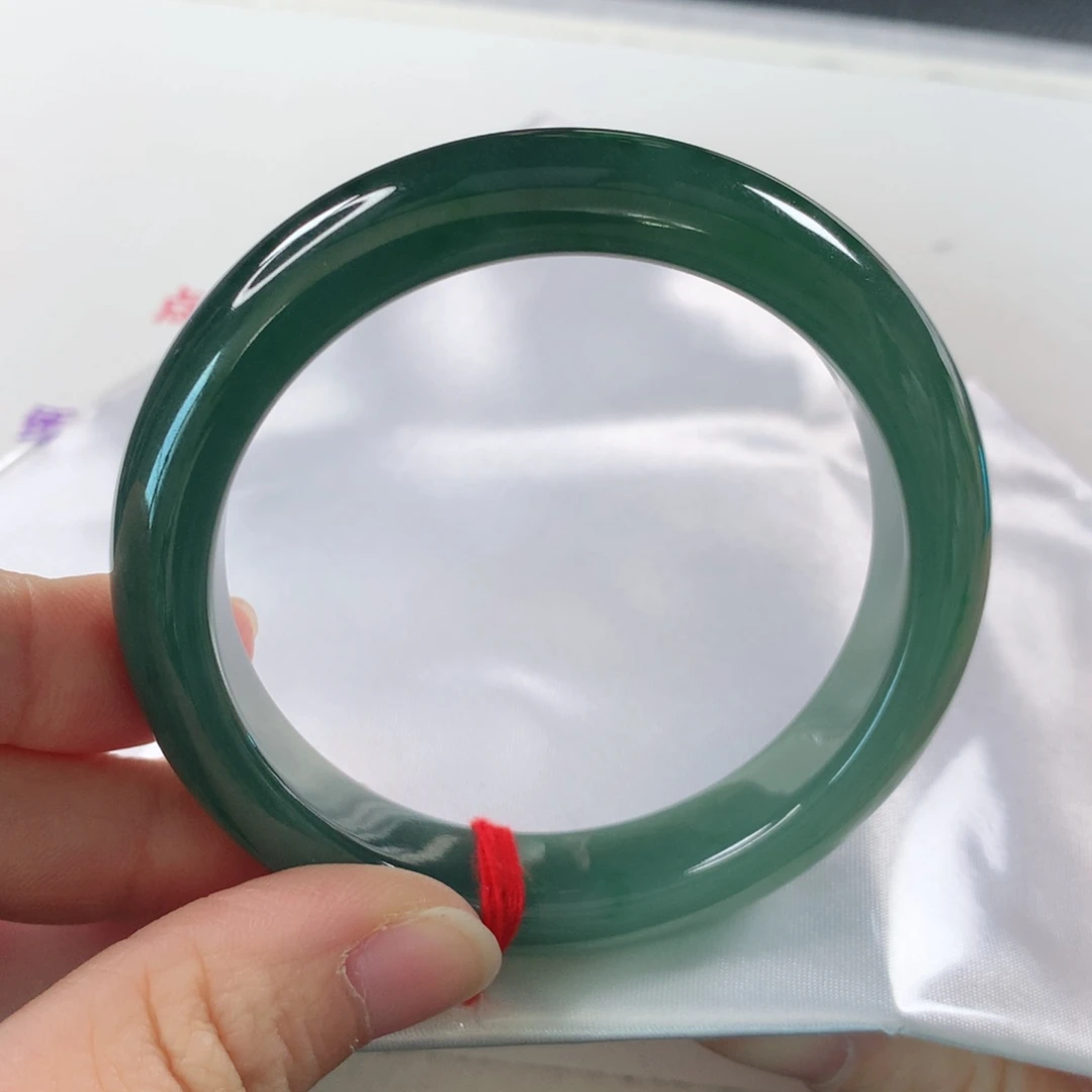 未镶嵌手镯翡翠一****大