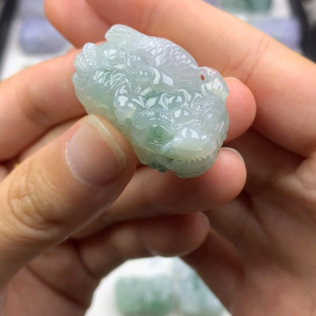 翡翠未镶嵌吊坠(不含链)天然缅甸翡翠貔貅吊坠