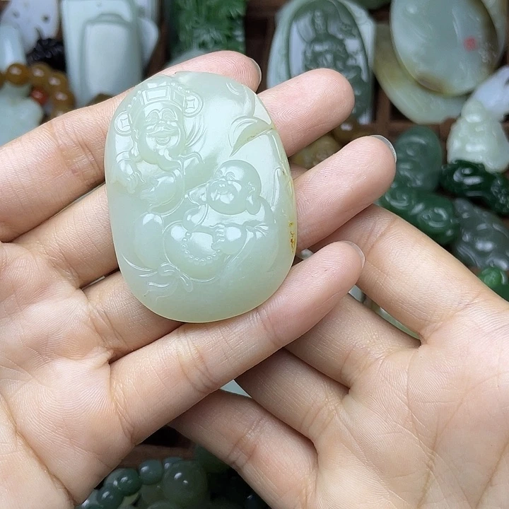 和田玉未镶嵌颈饰