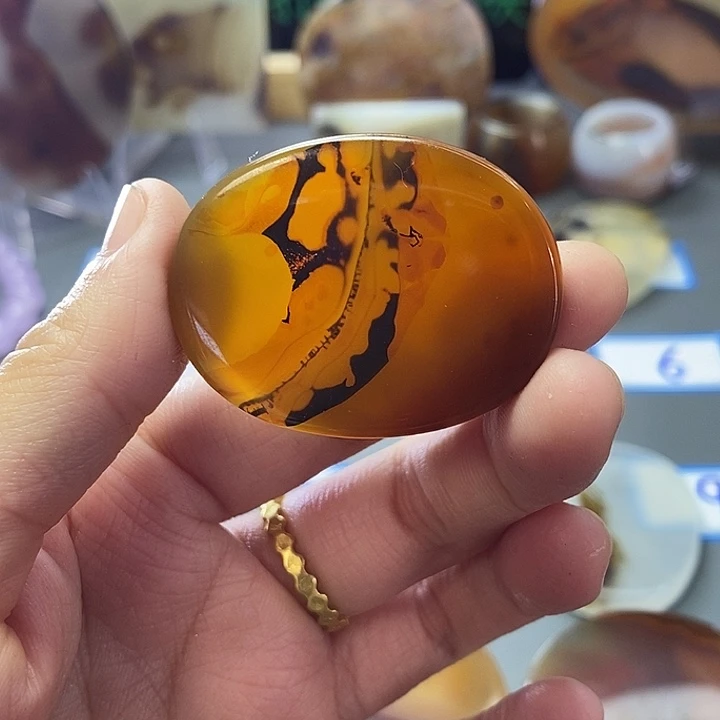 玛瑙/玉髓未镶嵌珠宝半成品