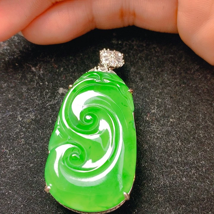 【闪购商品】翡翠未镶嵌颈饰翡翠