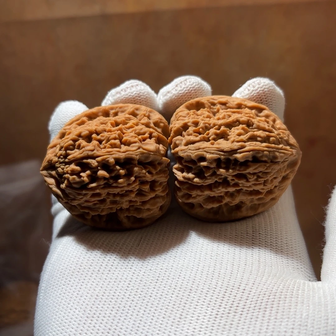 凯***敌文玩核桃吊坠1号链接