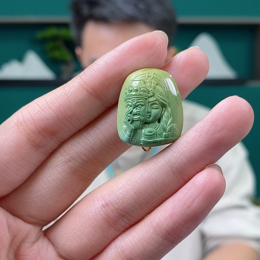 绿松石未镶嵌珠宝奇石