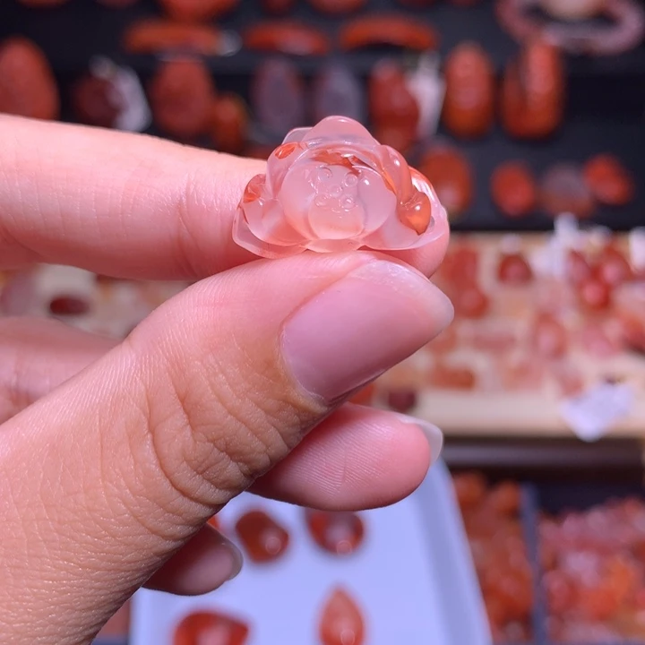 南红玛瑙未镶嵌珠宝半成品荷花