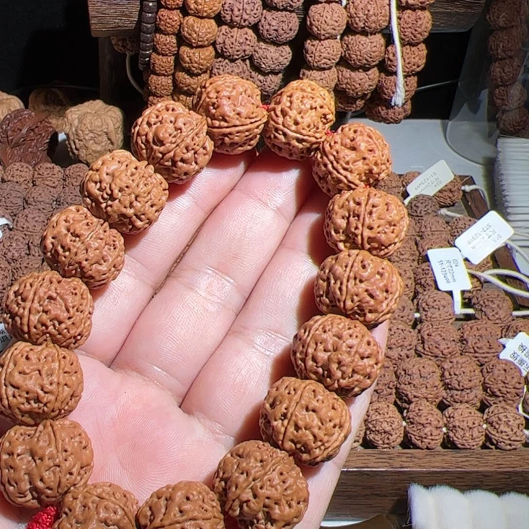 吊坠金刚菩提h*h打底蜂王