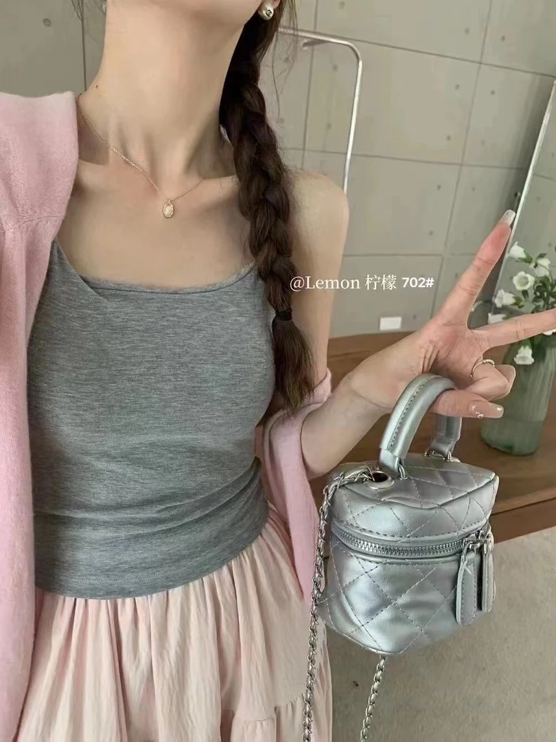 702美背带胸垫吊带背心