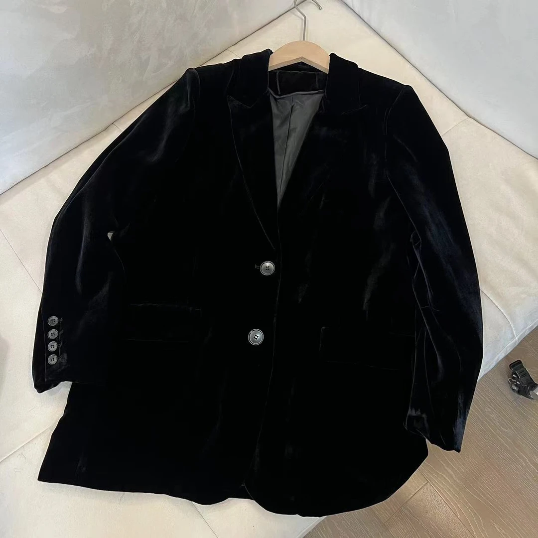 小静静一会 2024早春枪驳领丝绒西装 2402B230