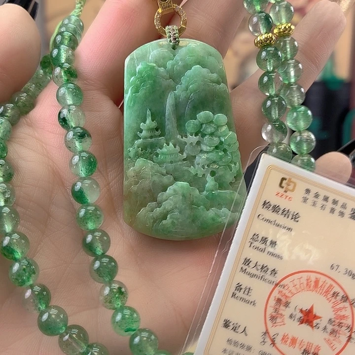 翡翠未镶嵌颈饰翡翠