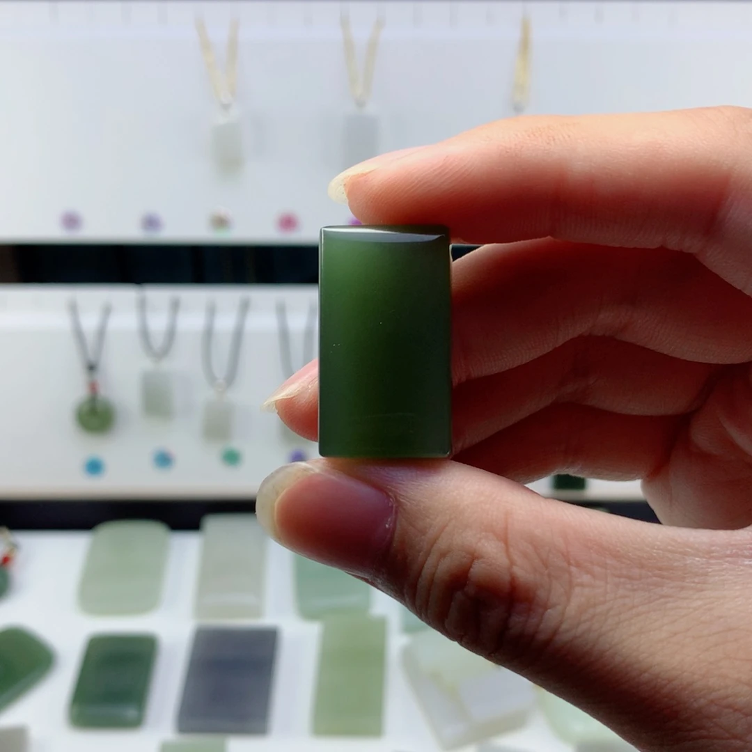 和田玉未镶嵌颈饰天****7