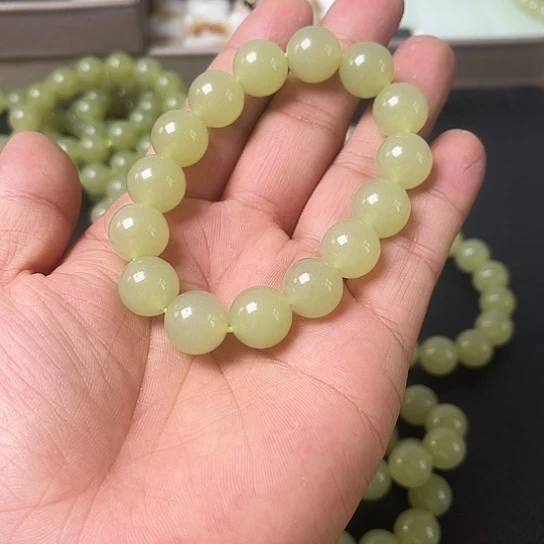 手链未镶嵌和田玉