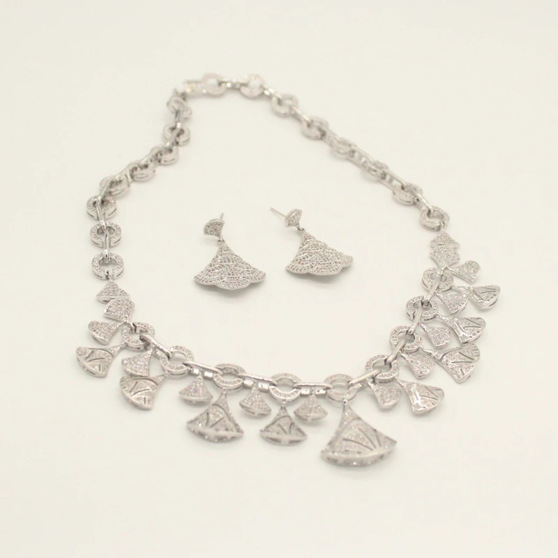 M077 波澜同款项链套装