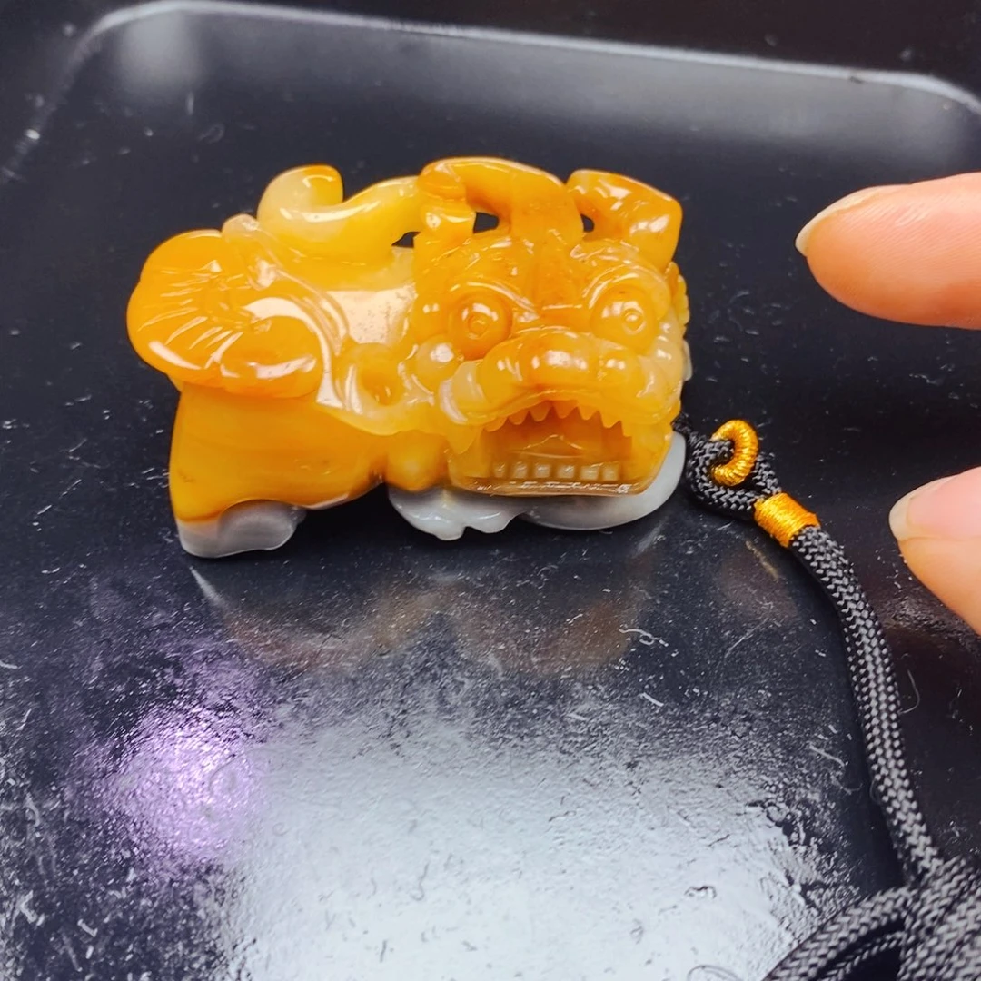 石英质玉（黄龙玉）未镶嵌吊坠(不含链)