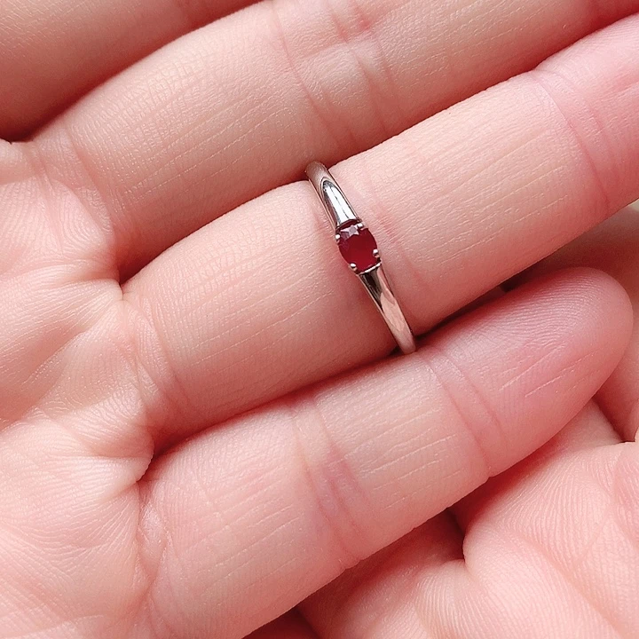 银S925镶嵌戒指红宝石