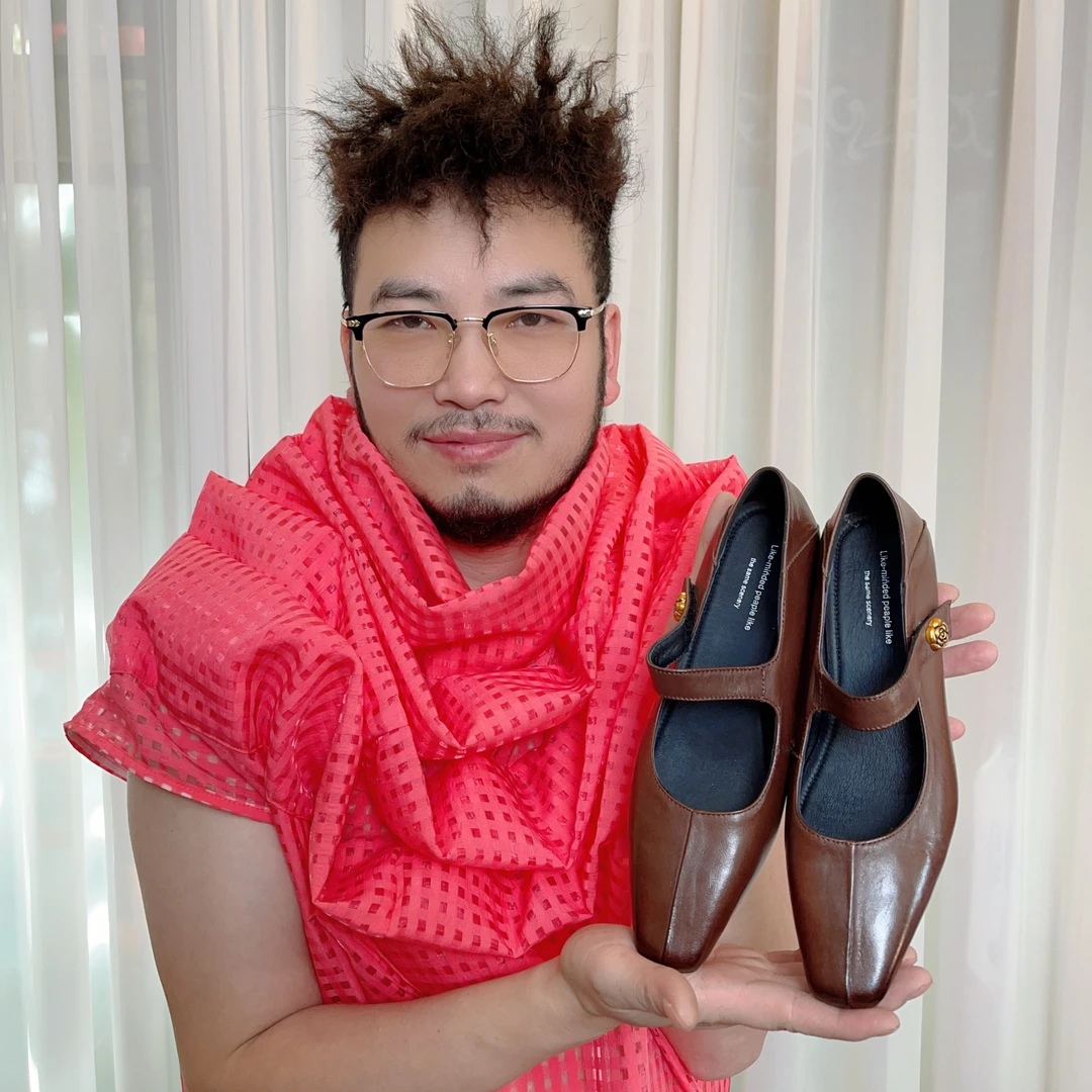 【艾琪】跟高4.5cm 复古时尚玛丽珍靴单鞋金属气质百搭女浅口单鞋