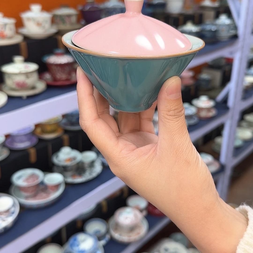 瓷片那边好热闹哟我们要