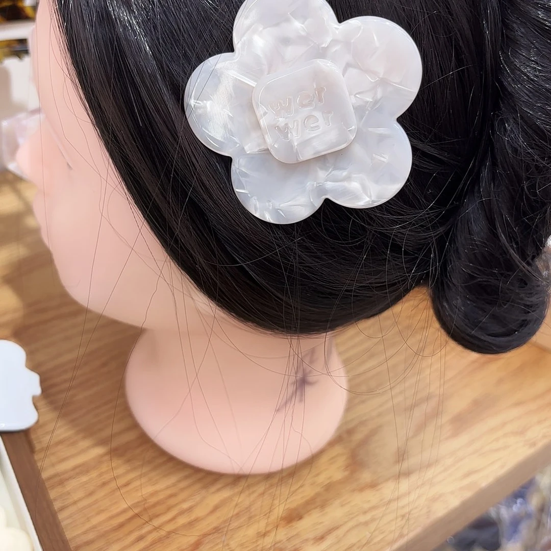 皮质铁合金贝母大号花朵