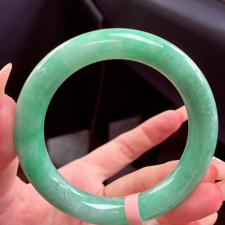 未镶嵌手镯翡翠翡翠