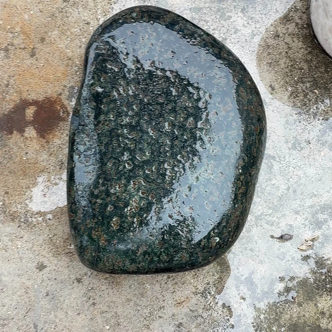 一***阳蛇纹石玉未镶嵌藏玉药王石茶壶摆件