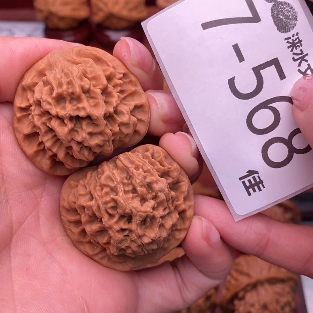文玩核桃把件36秦闷
