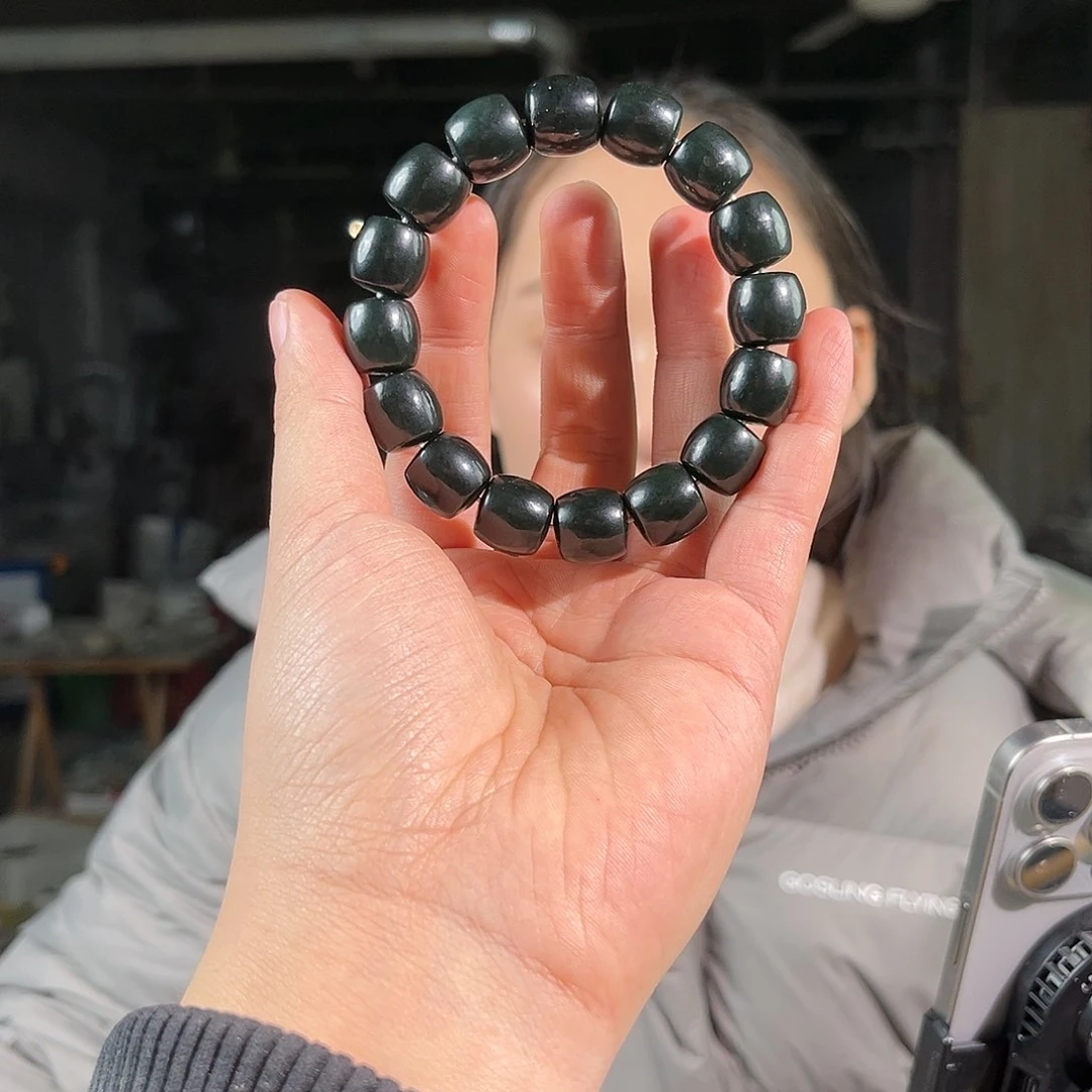 和田玉手串未镶嵌新疆且末黑青卡14直切