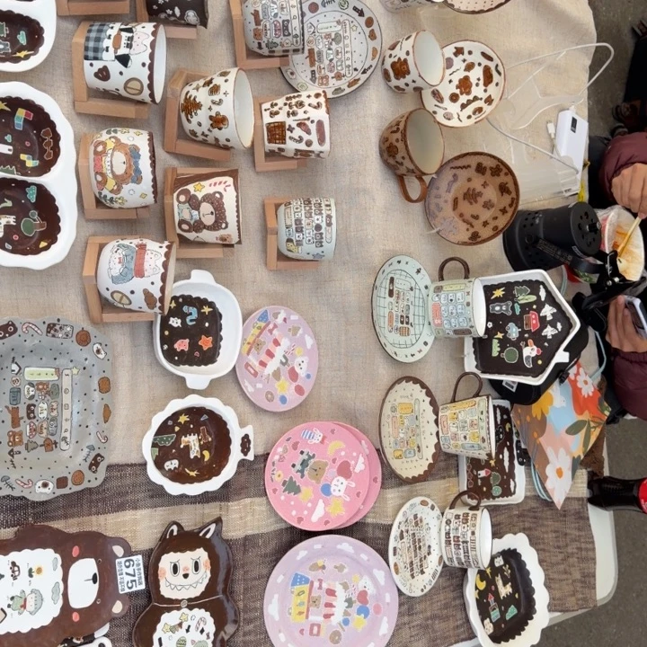 摆件陶陶瓷一号摊位哈哈哈哈哈哈哈