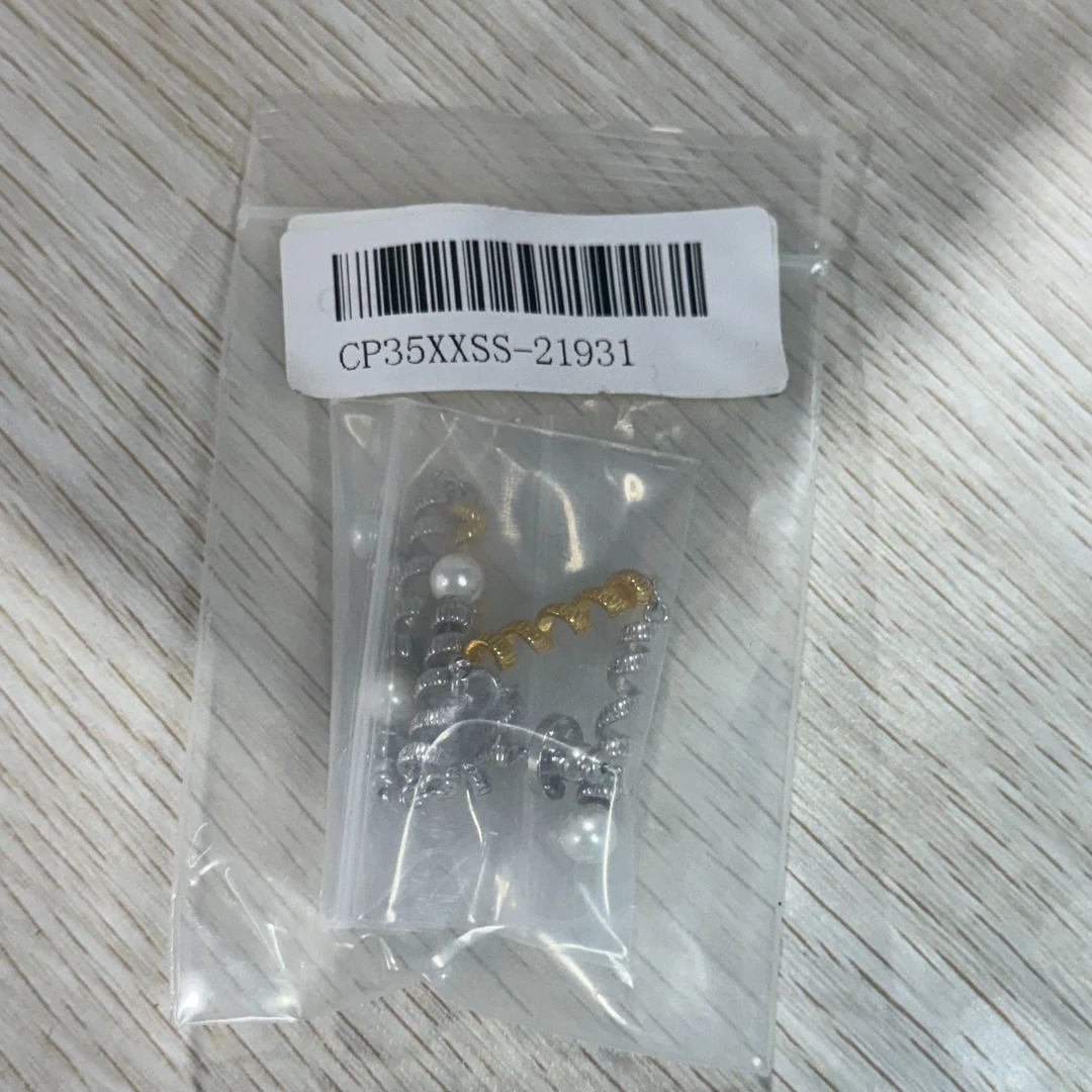 925银仿珍珠耳饰 轻奢个性设计简约百搭耳环 CP35XXSS-21931