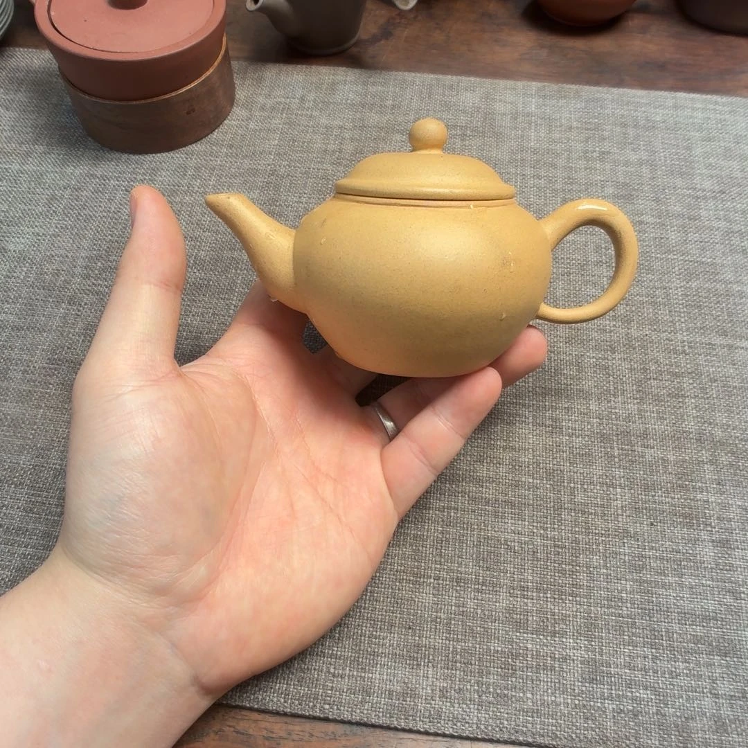 紫砂茶壶70-80段泥鸽嘴水平壶