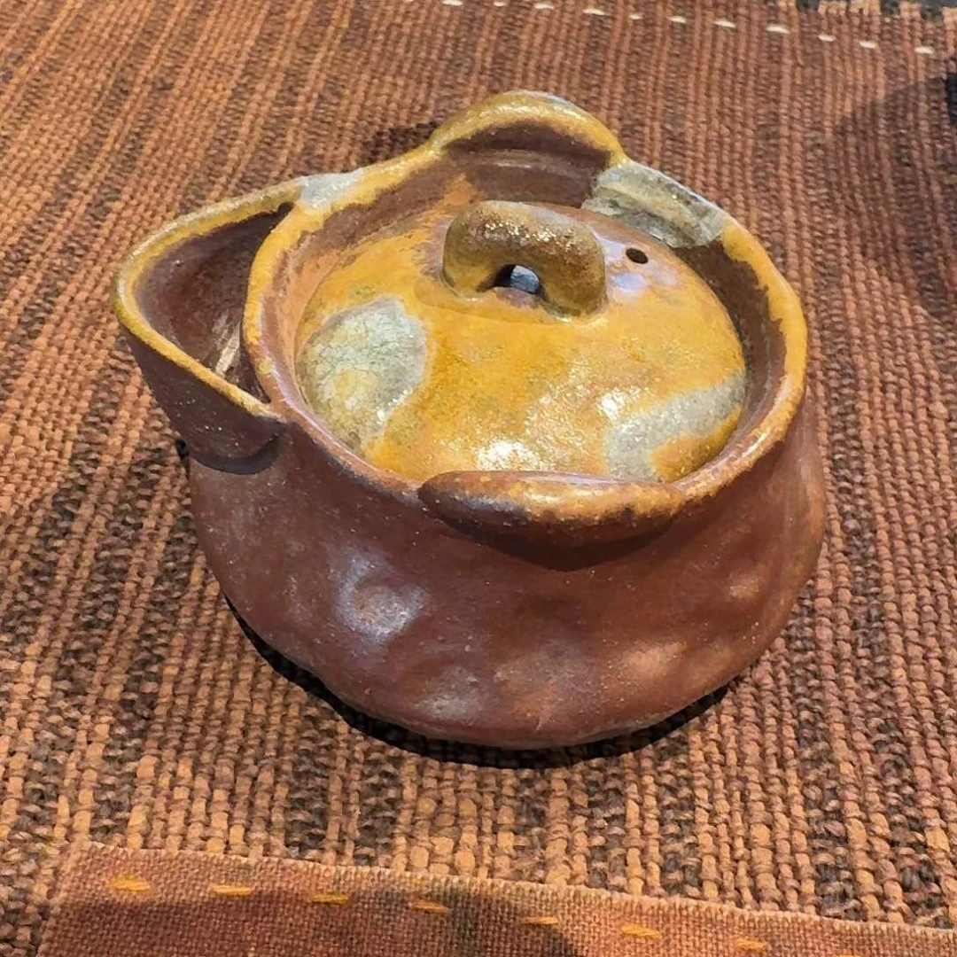 柴烧小宝瓶容量80。