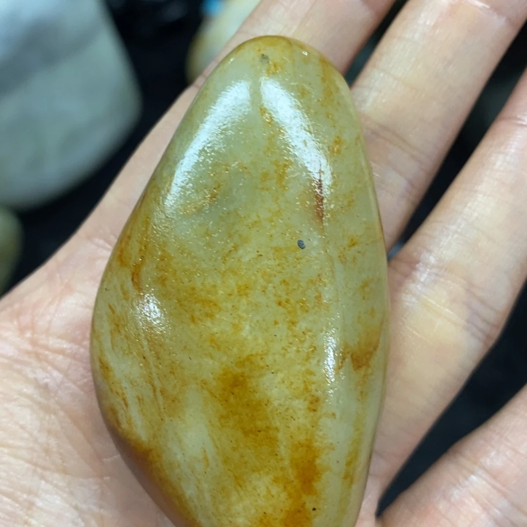 未镶嵌和田玉（糖玉）挂件