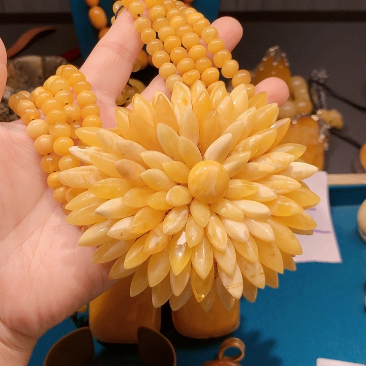 琥珀颈饰未镶嵌波兰设计款琥珀蜜蜡