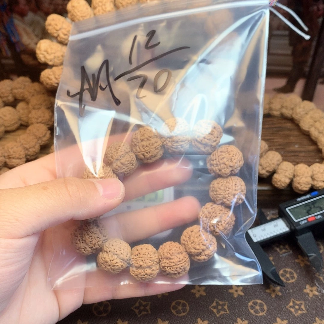 金刚菩提吊坠帆*12。