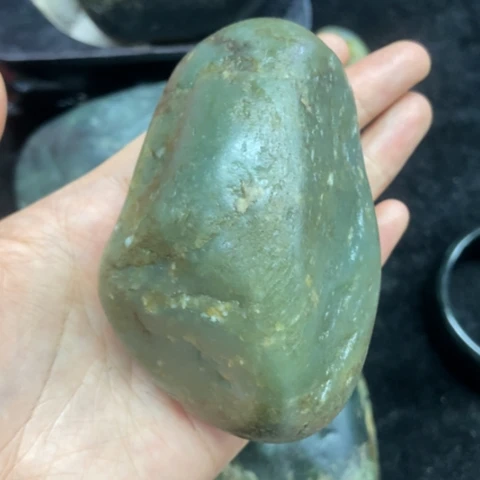 和田玉（糖玉）未镶嵌挂件