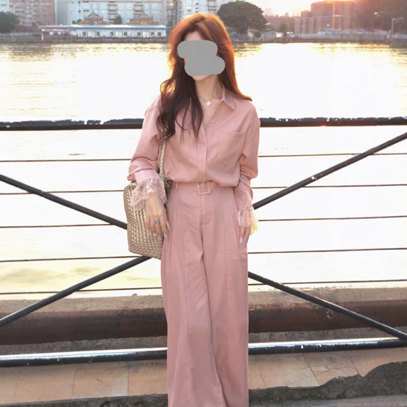 欧洲站2026夏季新款老钱风蕾丝拼接长袖衬衫女高腰阔腿裤时尚套装