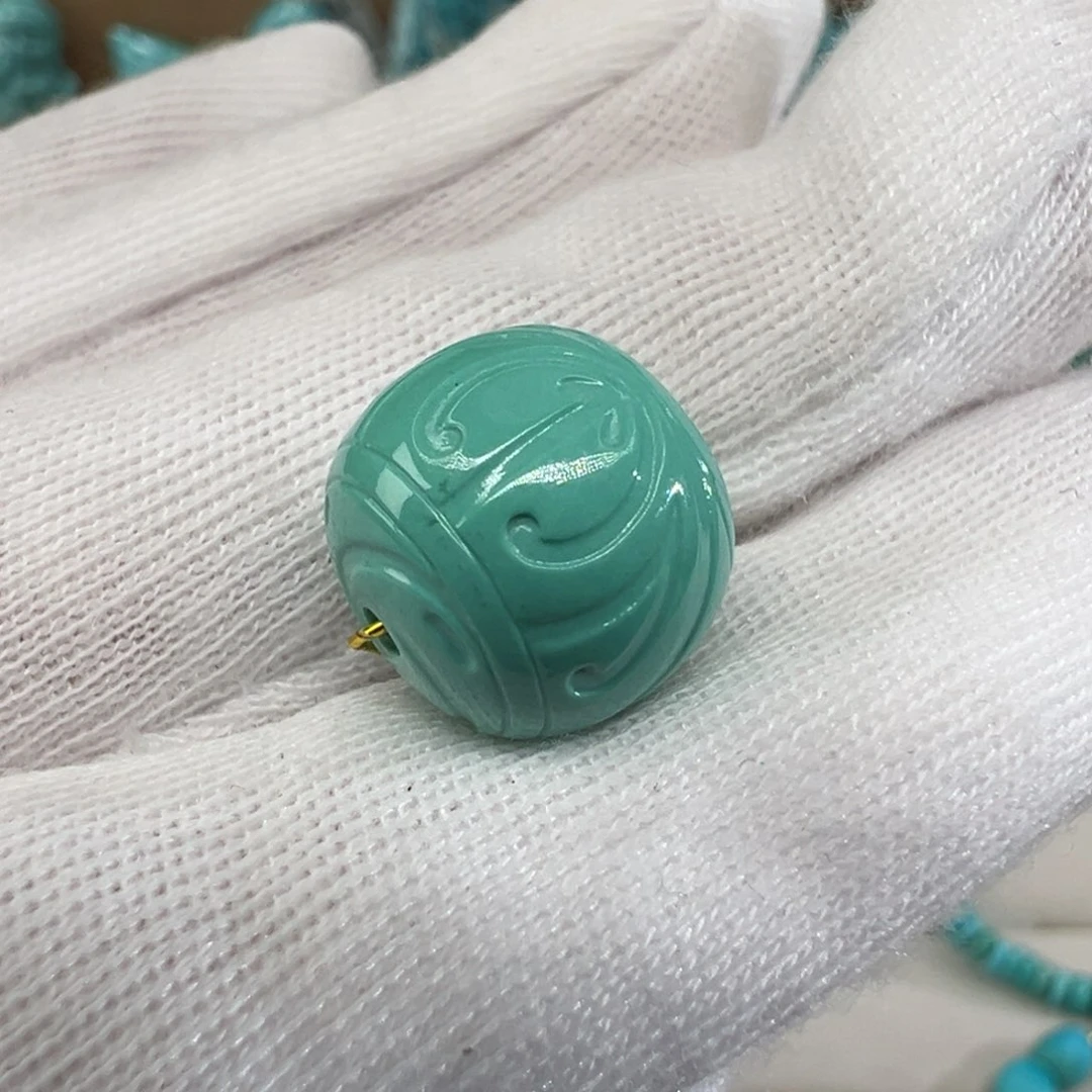 绿松石配饰未镶嵌