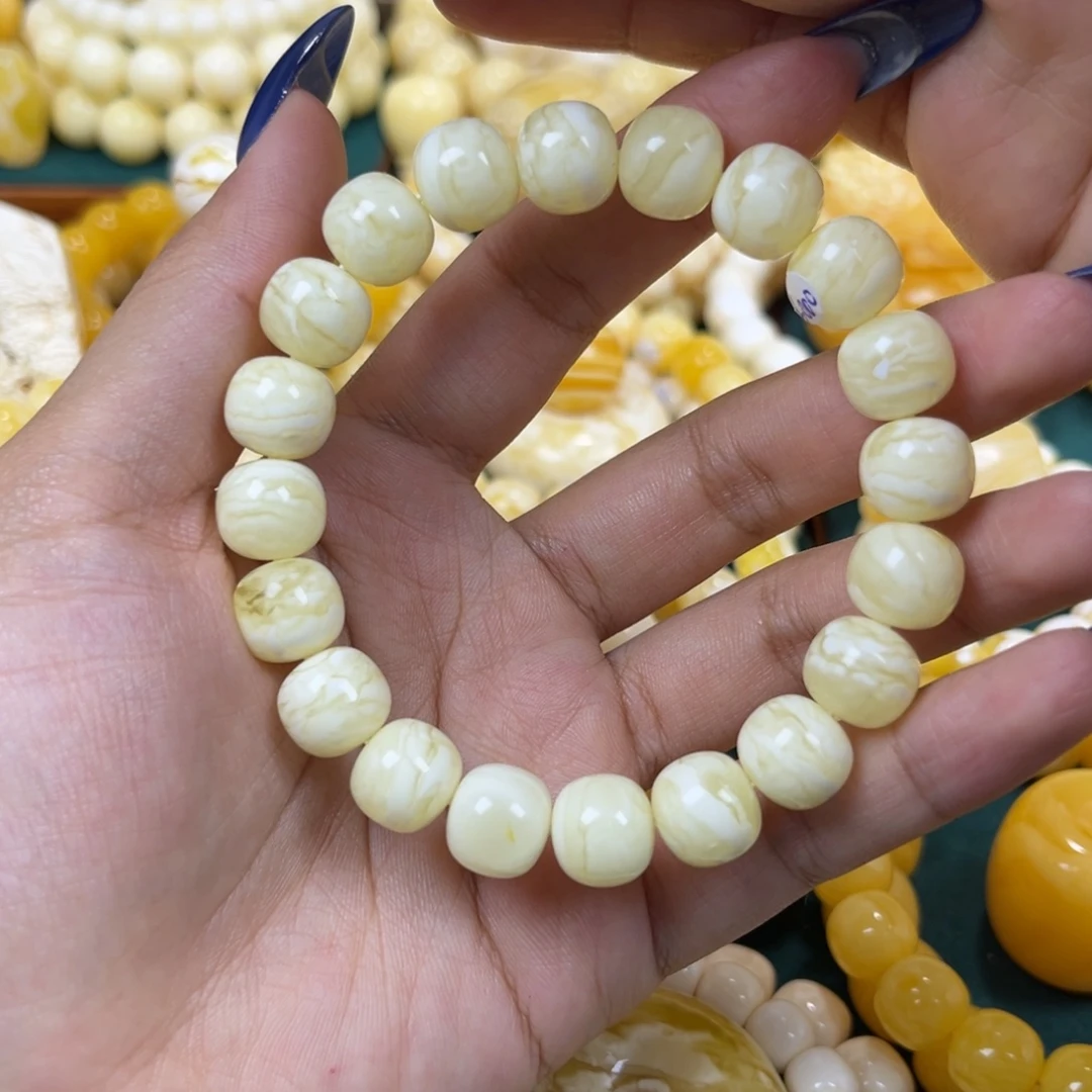 未镶嵌琥珀手链……