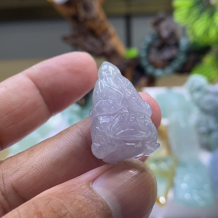 【闪购商品】翡翠未镶嵌颈饰1111111111111